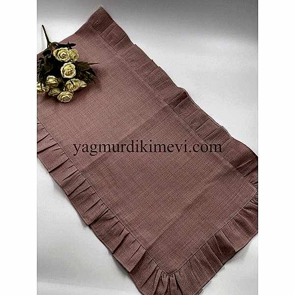 Naturel fırfırlı keten kumaş masa örtüsü zarif tasarımı ile