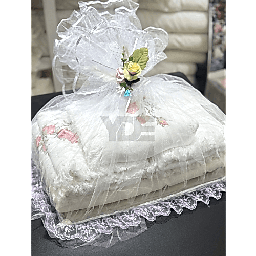 Tüllü Çeyiz Bohçası