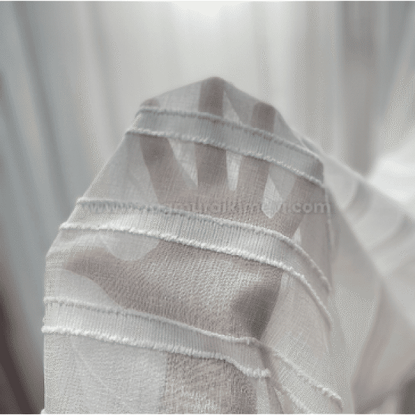 alt="Püsküllü Lüks Keten Tül Perde - Ağır Gramaj, Natürel Doku ve Gösterişli Püskül"