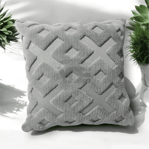 Punch İşlemeli Dekoratif Kırlent Kılıfı