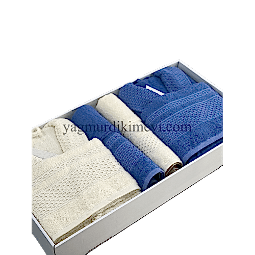  Lüks Aile Bornoz Seti – 2 Bornoz, 2 Büyük Havlu, 2 Baş Havlu, 2 Özel Banyo Sabunu