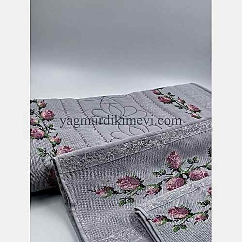 Kanaviçe İşlemeli Seccade Takımı (3’lü Set)