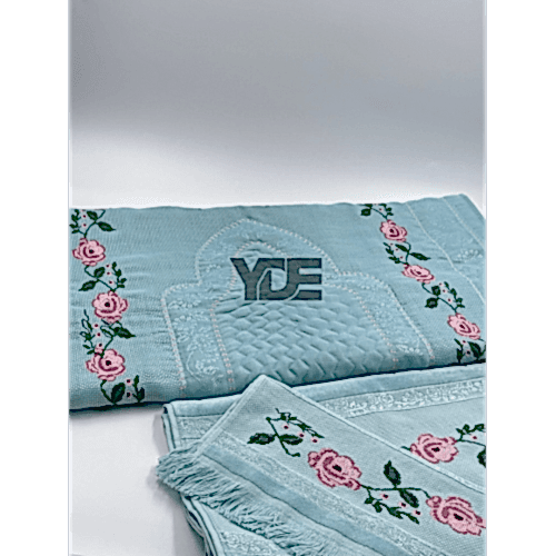 Kanaviçe İşlemeli Seccade Takımı (3’lü Set)